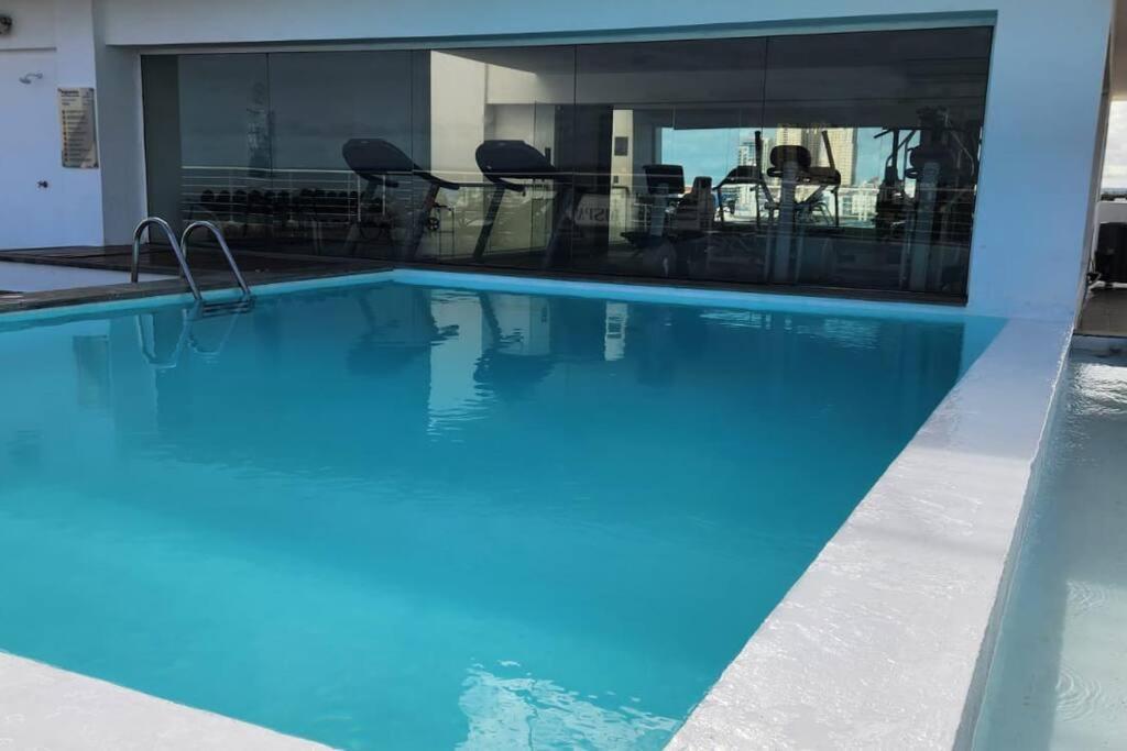 Lincoln Suite Pool - Gym - Sauna ซานโตโดมิงโก ภายนอก รูปภาพ