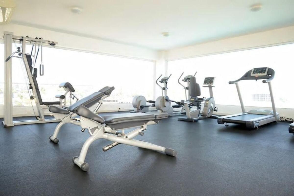 Lincoln Suite Pool - Gym - Sauna ซานโตโดมิงโก ภายนอก รูปภาพ