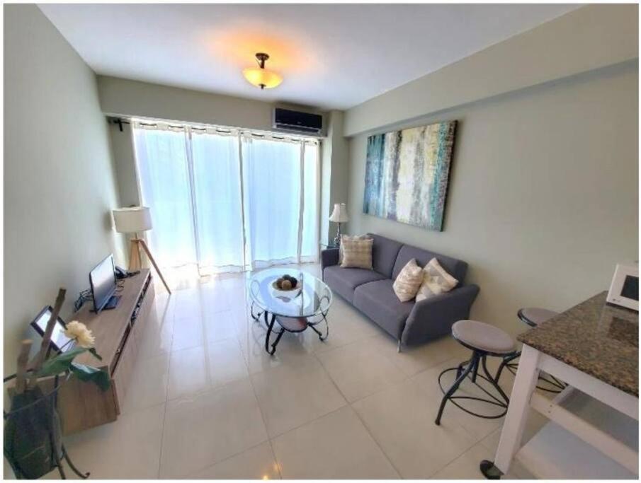 Lincoln Suite Pool - Gym - Sauna ซานโตโดมิงโก ภายนอก รูปภาพ