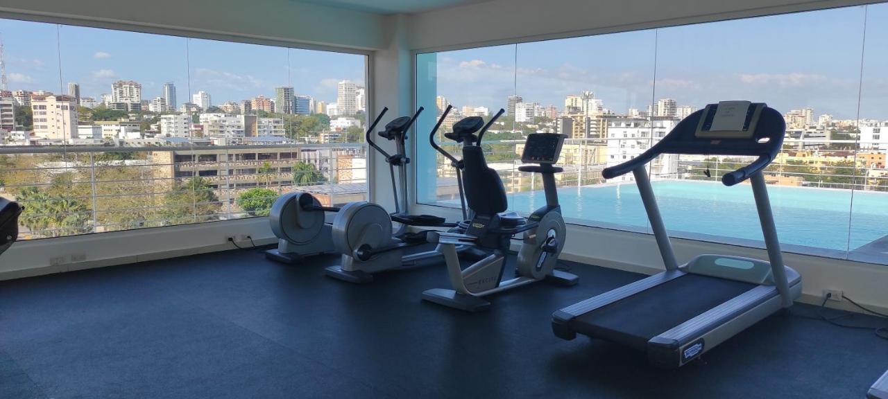 Lincoln Suite Pool - Gym - Sauna ซานโตโดมิงโก ภายนอก รูปภาพ